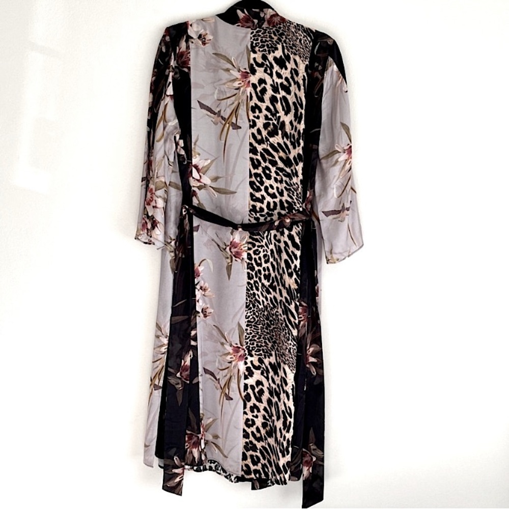 ALL SAINTS ELSA KUROYURI LEOPARD FLORAL KIMONO SLEEVE MIDI WRAP DRESS Gray 8 - Picture 7 of 15